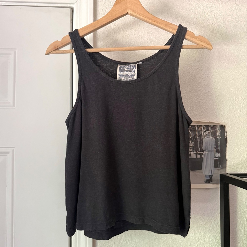 JUNGMAVEN dark charcoal grey hemp organic cotton scoop neck cropped tank top